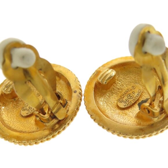 CHANEL Authentic Gold Earrings - Picture 7 of 8